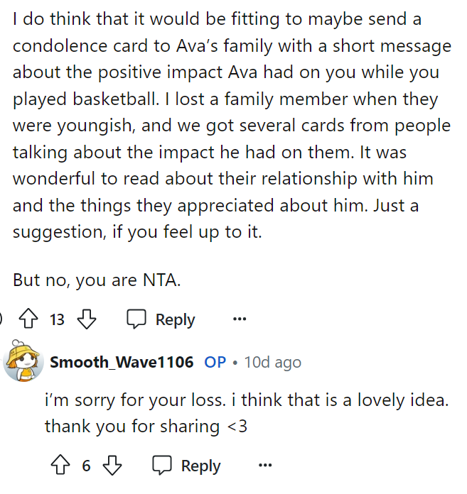 Some comments encouraged her to reach out in a way that feels comfortable but not to feel bad about not going to the funeral.