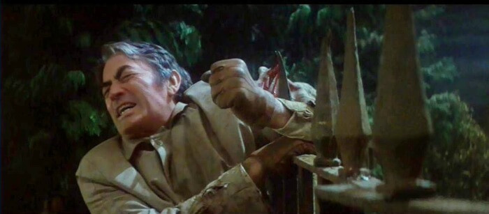 6. Three Crew Members Of The Omen Were Almost Struck By Lightning