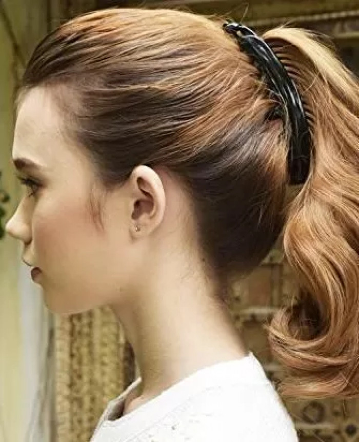 9. Banana Clips Were a Lifesaver Back Then