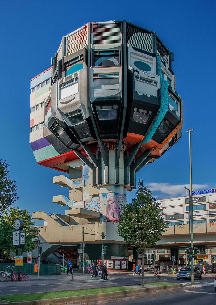 Bierpinsel In Berlin, Germany