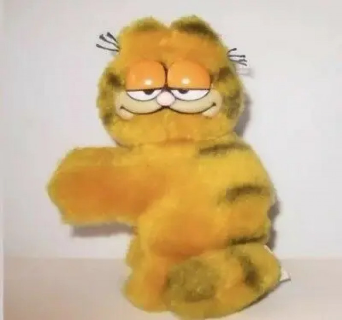 17. Garfield pencil huggers