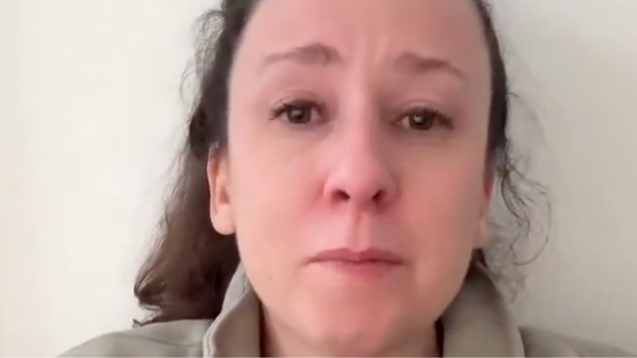 Ms. Rachel emotional on camera, addressing a negative comment about Jewish people