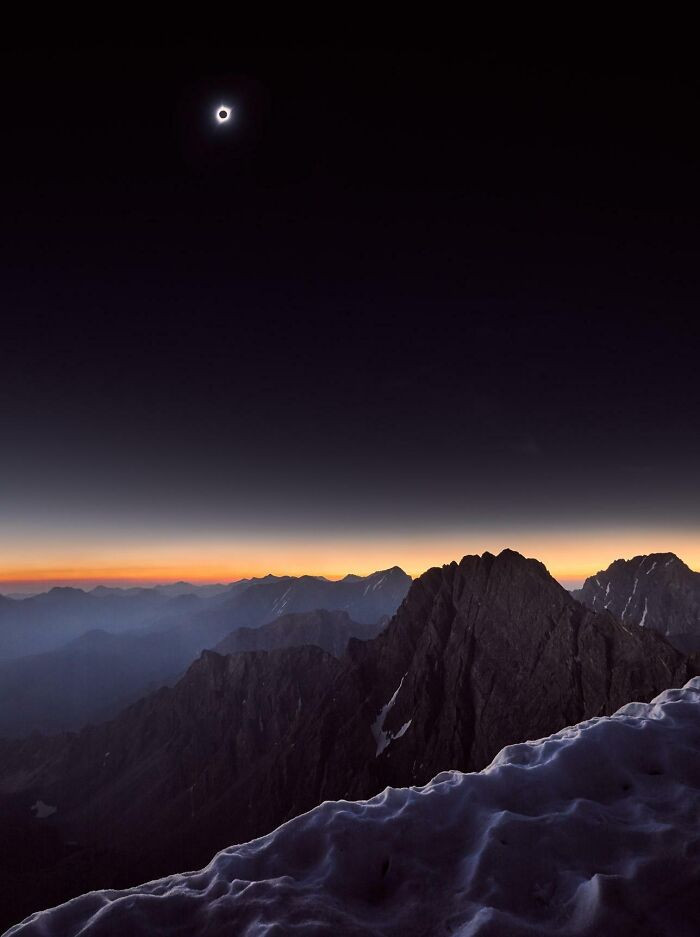 "This Is What The Highest Point In The Path Of Totality Looked Like To The Eye. Borah Peak, Idaho, 12,500 Feet"