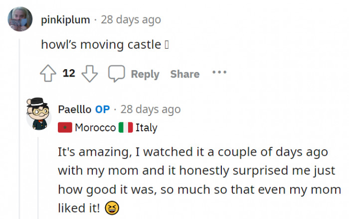 2. The visual architecture of Howl's Moving Castle is just spectacular! In each frame, you can find a new peculiar feature to admire.