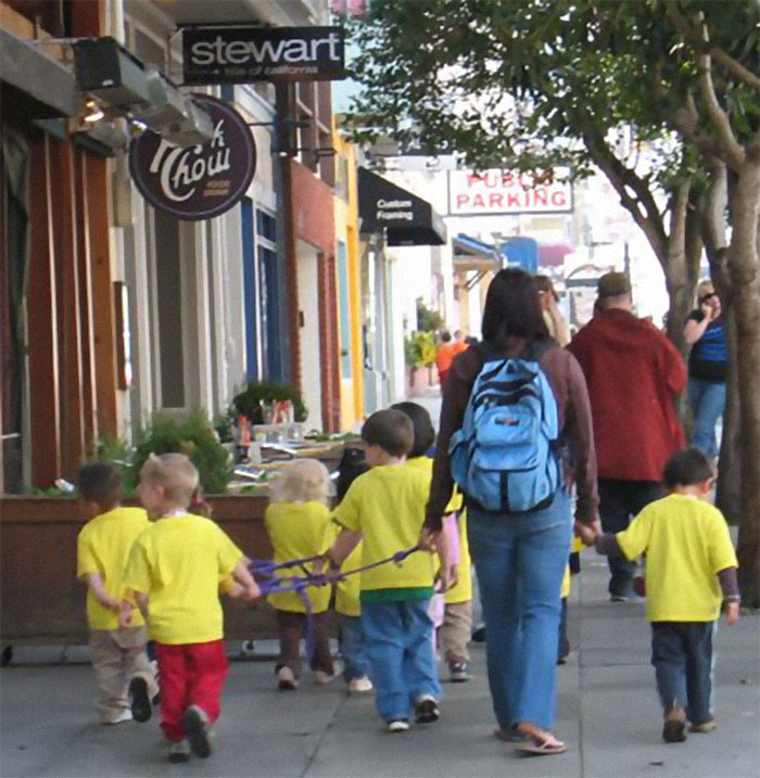 13. Kids on leashes.