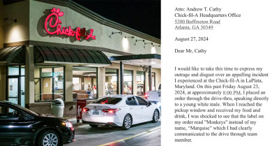 African-American Customer Confronts Chick-fil-A Staff Over Shocking Racial Slur Printed On His Receipt