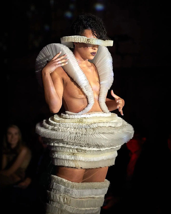 15. I Do Not Understand Fashion.