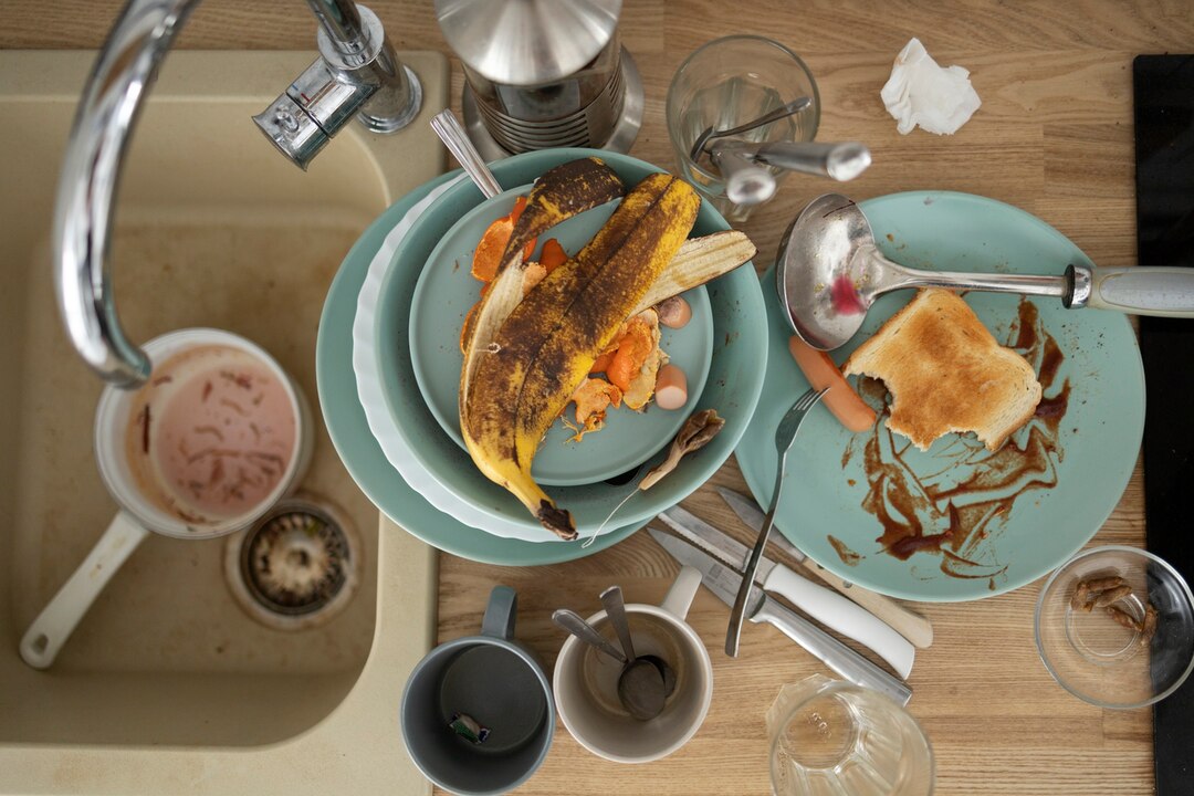 4. Not Washing Dishes Properly Because You Want to Save Water