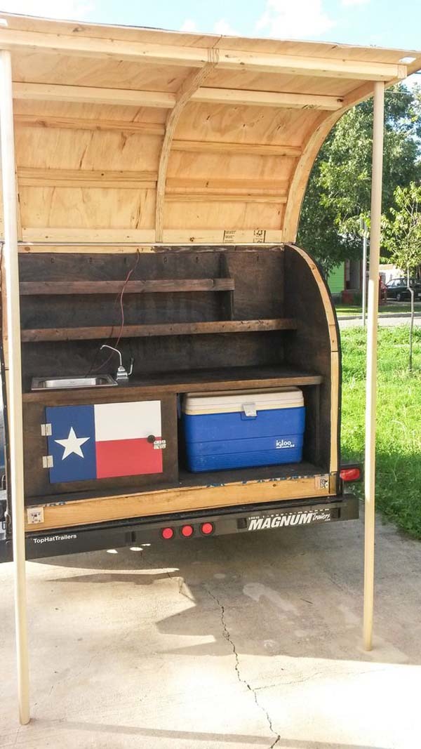 The hatchback is a pretty interesting part of the camper, and it definitely elevates the design.