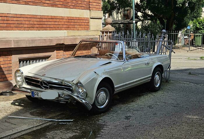 "87-Year-Old Driver Confuses Pedals In A Vintage Mercedes, Rams A Tree, Panics, Backs Up Into A Fence"