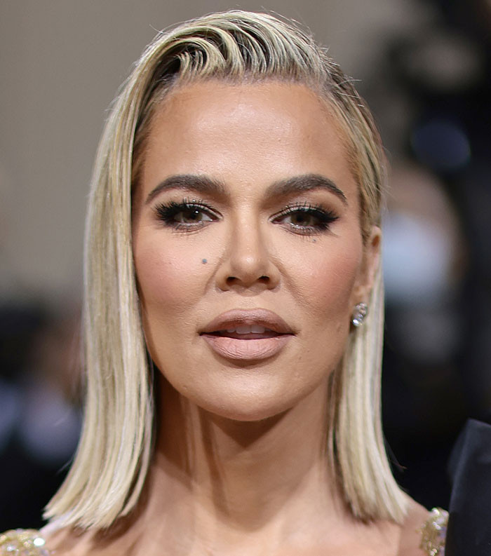 23rd Place - Khloé Kardashian (15.2k Votes)