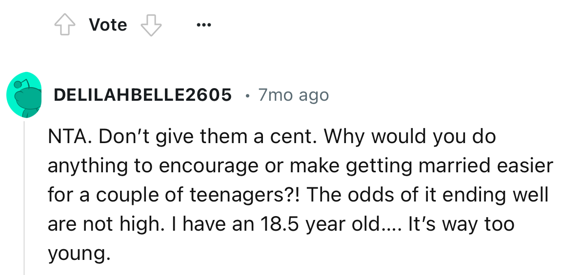 We gathered some interesting comments from Netizens: