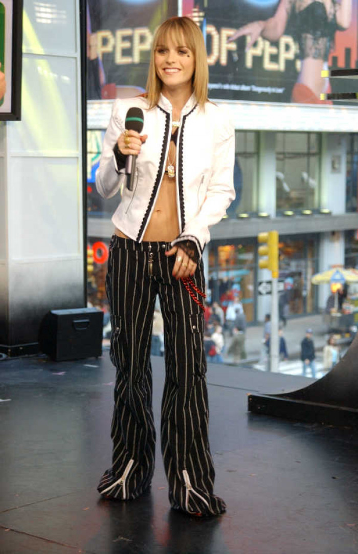 7. Taryn Manning's outfit is so confusing