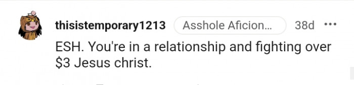 People in a relationship fighting over $3