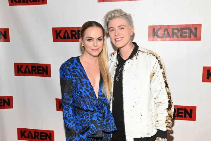 20. Anne Cline proposed to Taryn Manning during her 2021 concert