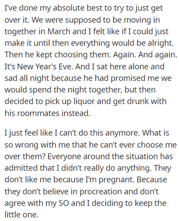 The Boyfriend Is Always Choosing His Roommates Over OP