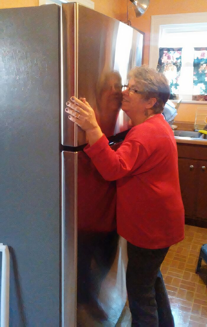 "First Time In My Life Not Living Paycheck To Paycheck. Got My Parents An Early Christmas Present. They Deserve Much More, But It's A Start"