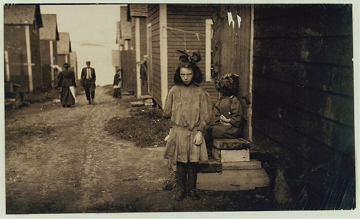 "Nan De Gallant 9-Year-Old Cartoner, 4 Clark St., Eastport, Maine"