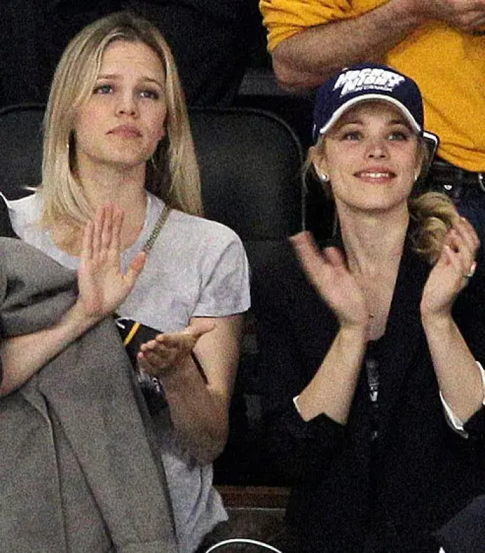 28. Here's Rachel McAdams and her sister, Kayleen McAdams