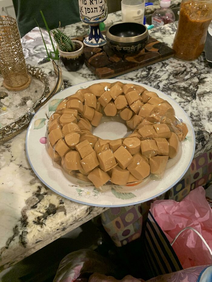 22. Friend Made A Vegan Cake For Vegan Friend’s Birthday. Both The Hot Dogs And Jelly Are Fully Plant Based Substitutes