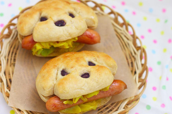 16. Puppy Buns: Hot Dogs That Never Looked Cuter