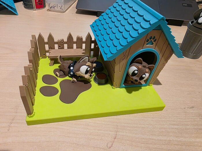 "Introduction And Free Playsets"