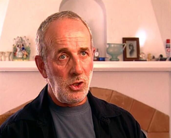 9. The Omen’s Special Effects Artist Also Had A Car Crash That Mirrored A Death In The Film