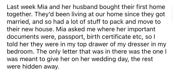 When her daughter was packing her things to move out, she found the letter in her mother's drawer.