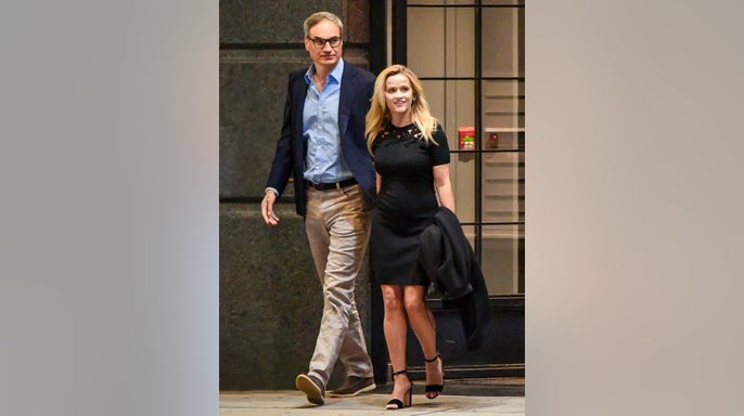 Power couple alert! Reese and Oliver turn heads in NYC, serving classic elegance with a side of romance