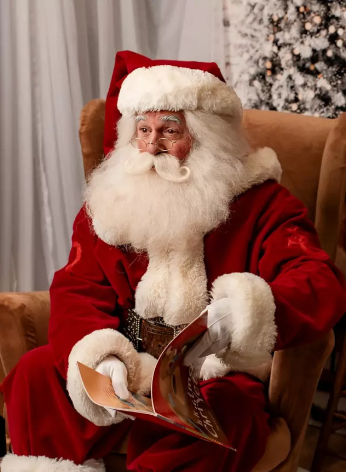 Professional Santa Claus, Louis Taylor, had a chat with journalists