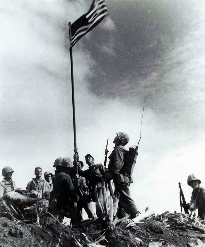 The True Story Behind the Iwo Jima Flag