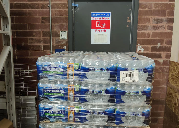 4. Oh, Walmart.