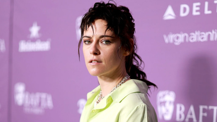 Kristen Stewart and Robert Pattinson together, referenced amid political commentary.