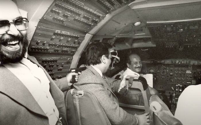 "The 'happiest' plane hijacking photo: Turkish Airlines Flight 293 (1980)."