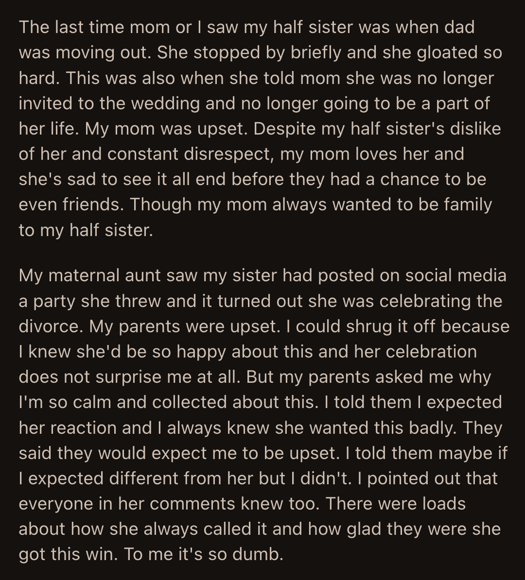 Her aunt said OP should have reacted because her passivity showed she didn't care about her mother's heartache.