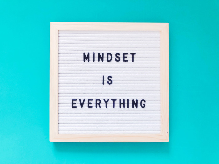 Piensa en pensamientos positivos para los demás.