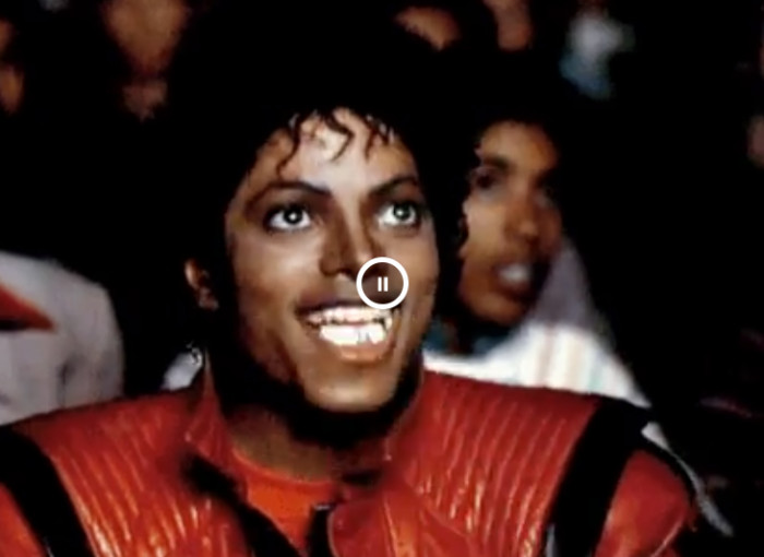 10. This is an interesting way to meet Michael Jackson.