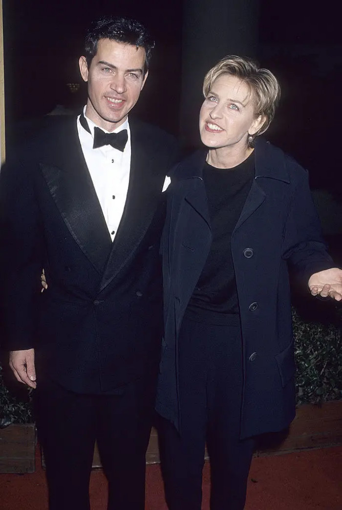 23. Here's Ellen DeGeneres and her brother, Vance DeGeneres