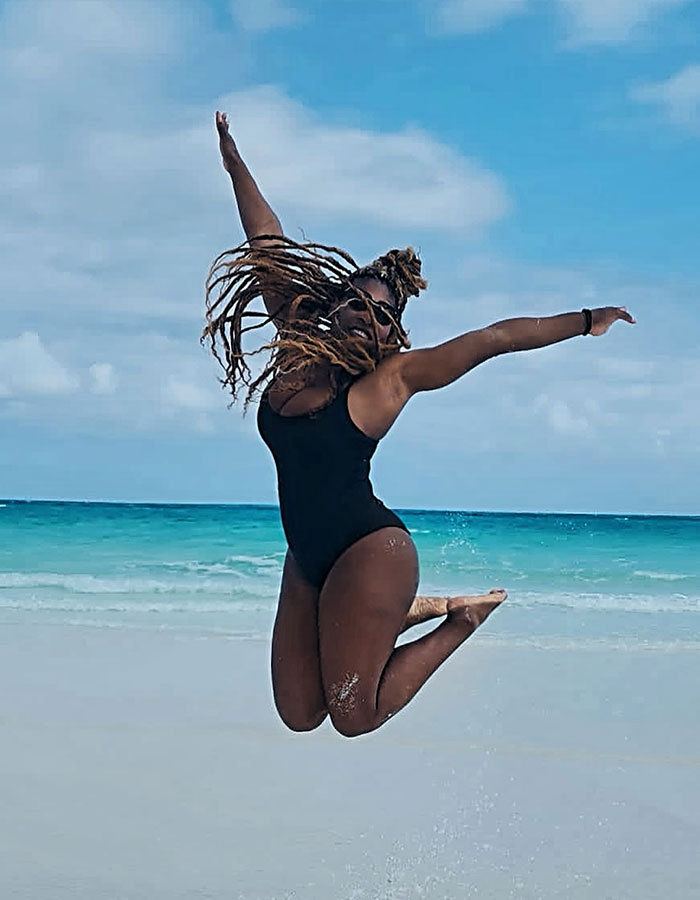 “She’s been showing her workouts for years. This is nothing new,” one fan wrote.