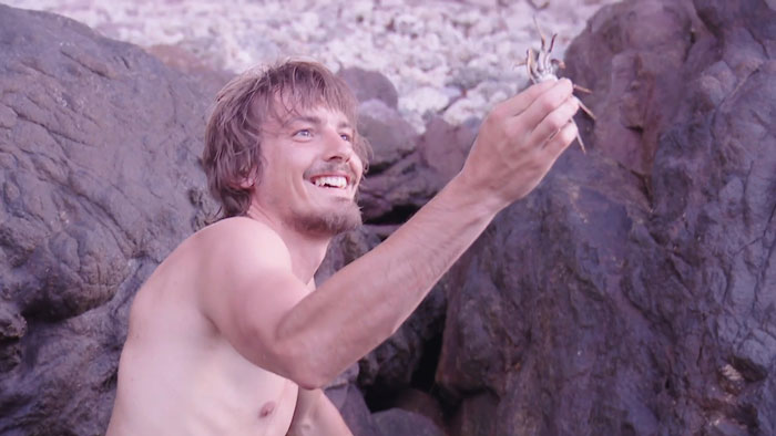 Ostwald’s friends supported him, confirming that he had made the right choice as he struggled with his hunger and his beliefs.