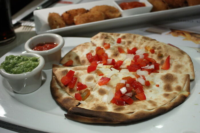 19. “Was making quesadilla's for my parents. I left the kitchen for FIVE MINUTES. I come back, open the kitchen doors, and the air is burning my eyes.”