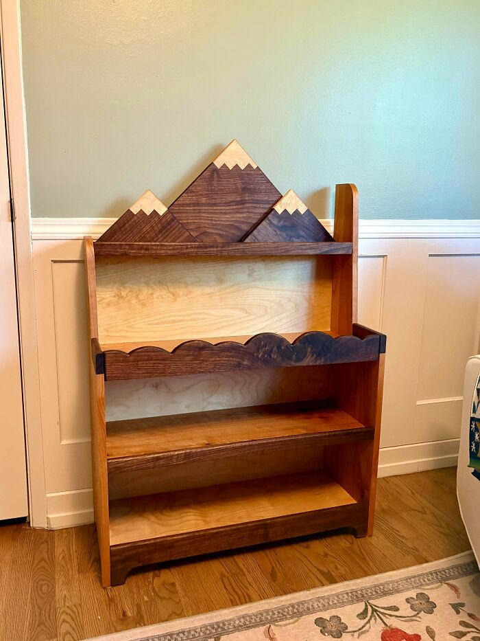 "Nursery Bookshelf Build"