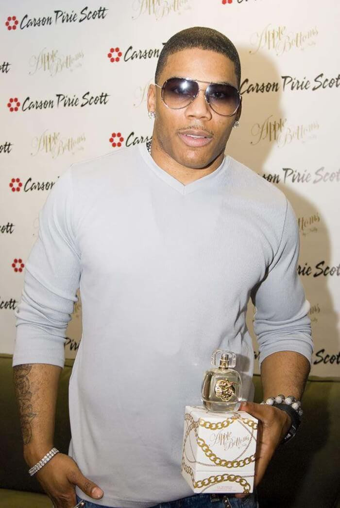 3. Nelly is well known for his love of jewelry in addition to his distinctive facial Band-Aid.