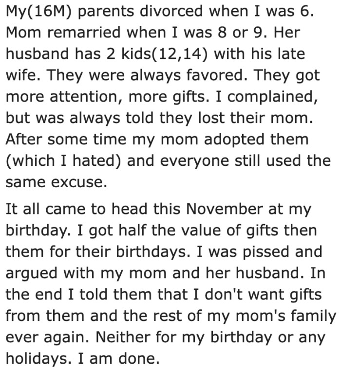 The OP's family background: His parents were divorced. Now, he lives with his mom, whose home is near his school.