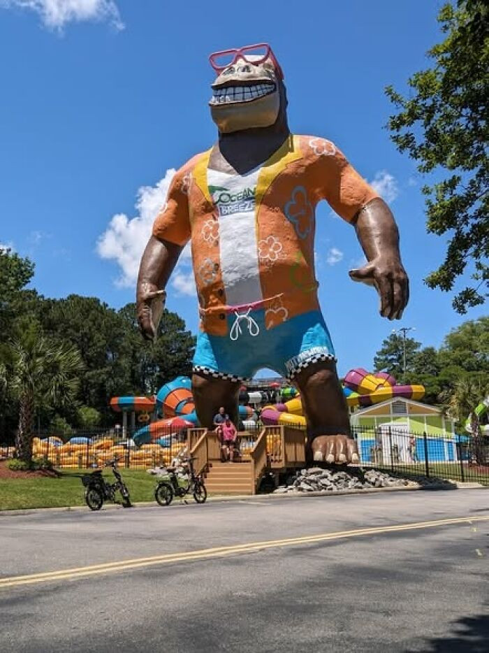 "Although His Name Is Hugh Mongous, It Doesn't Do Him Justice! This Statue Is Probably The Biggest One We've Seen To Date!"