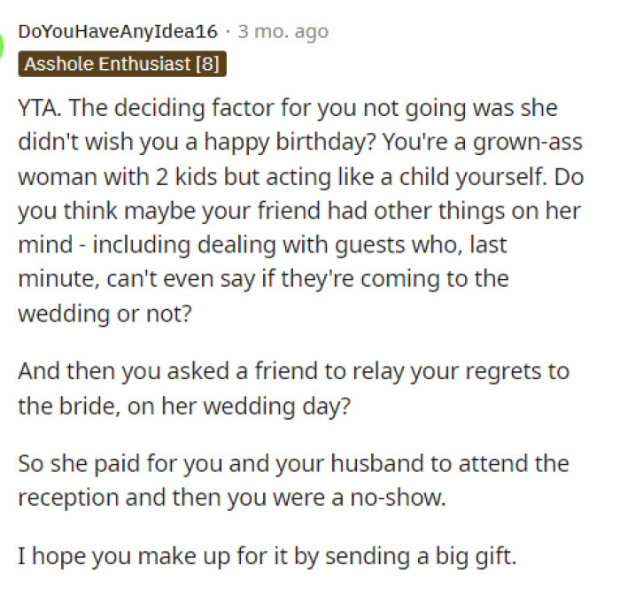 People started out strongly in the comments, telling OP that she was TA for this because of her decision-making and the fact that she informed her last minute.