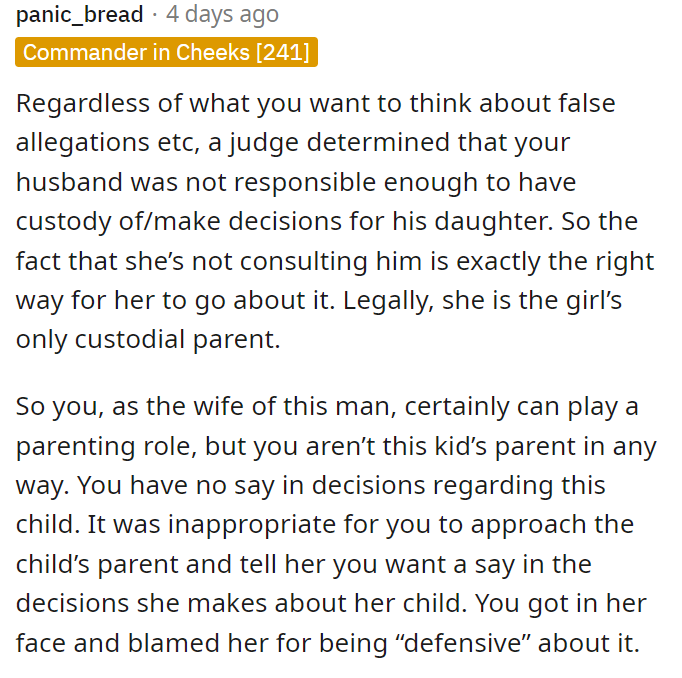 People jumped to the comments to give their opinions and perspectives on the situation.