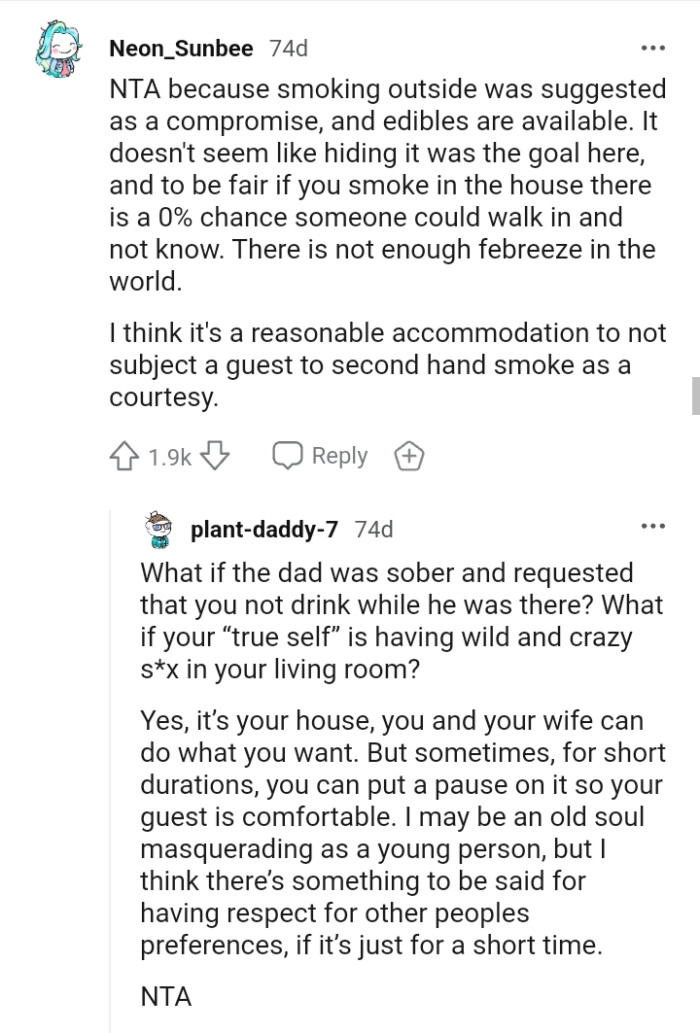 This redditor believes it's reasonable to not subject a guest to secondhand smoke