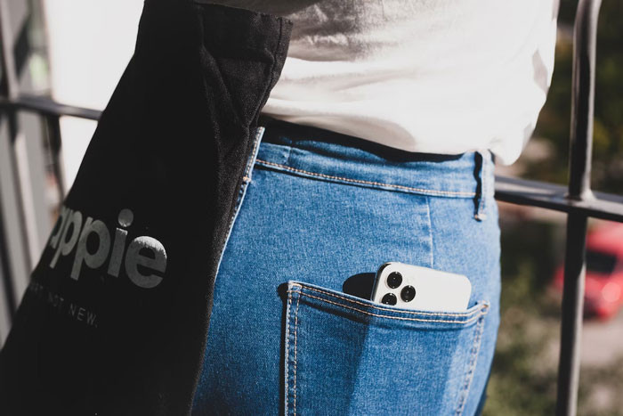 10. Because the front pockets are shallow