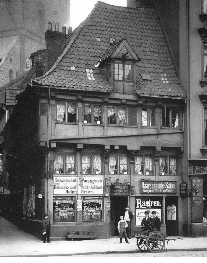 1. This was once the oldest building in Hamburg, Germany. It was built in 1504 and was demolished in 1910.